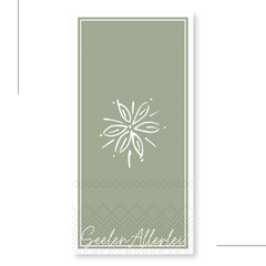 Serviette grün vor weißem Hintergrund