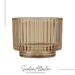 Einzelaufnahme Teelichthalter Valencia aus Glas in der Farbe sand von IBlaursen