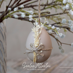 OSTEREIER mit Trockenblumen