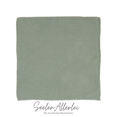 Spültuch der Firma IBLaursen in der Farbe staubig grün vor weißem Hintergrund als Einzelaufnahme Produktfoto