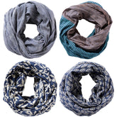 Detailaufnahme der 4 unterschiedlichen Halstücher in Blautönen