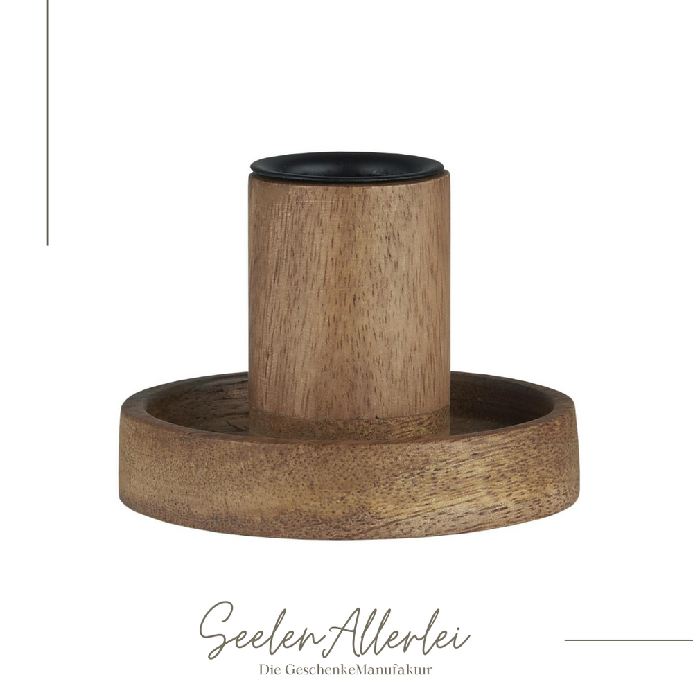 Nahaufnahme Kerzenhalter aus Mangoholz von IBLaursen