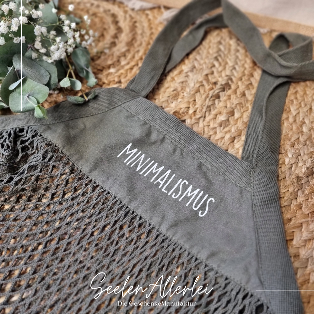 einkaufsnetz olive mit Minimalismus-Aufdruck