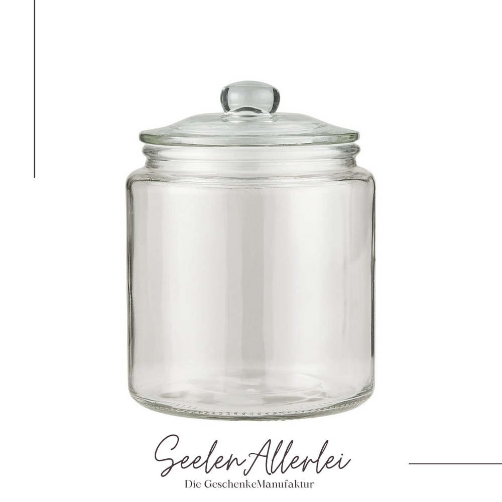 Vorratsglas Iblaursen auf weißem Hintergrund