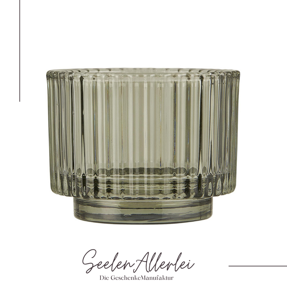 Teelichalter Valencia von IBlaursen vor weißtem Hintergrund als Detailaufnahme