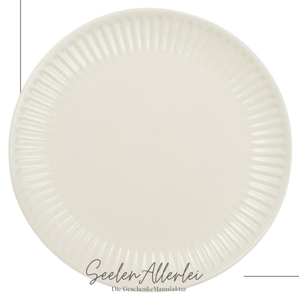 keramikteller in der Farbe butter cream