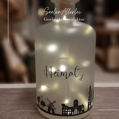 Coesfeld Silhouette mit der Aufschrift Heimat auf einer Leuchtflasche als Geschenk für Coesfelder