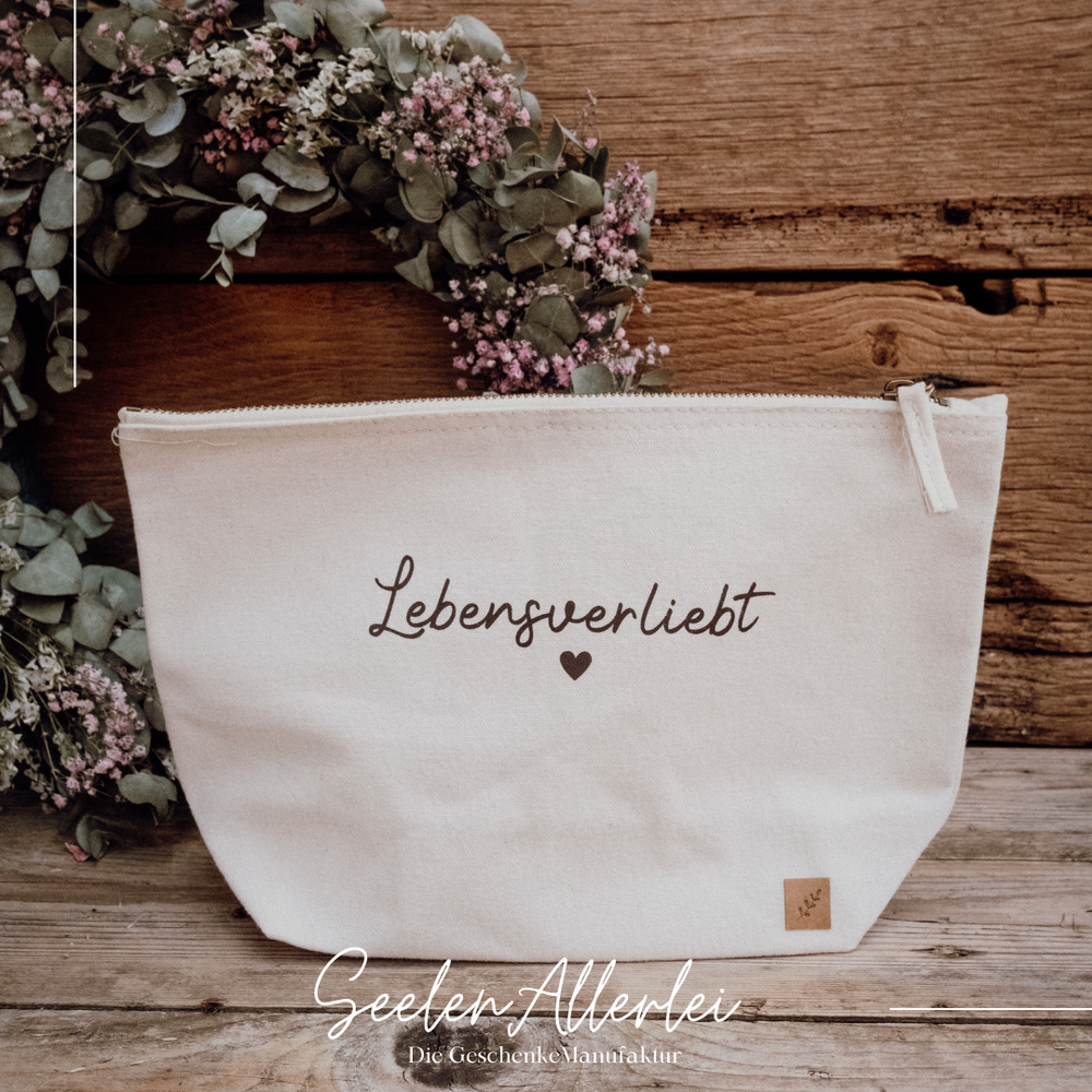 Kulturtasche mit Aufdruck Lebensverliebt