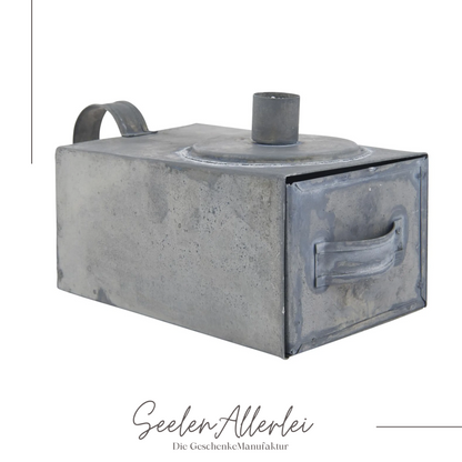 Kerzenbox mit Halter und Schublade aus Zink von Ib Laursen.