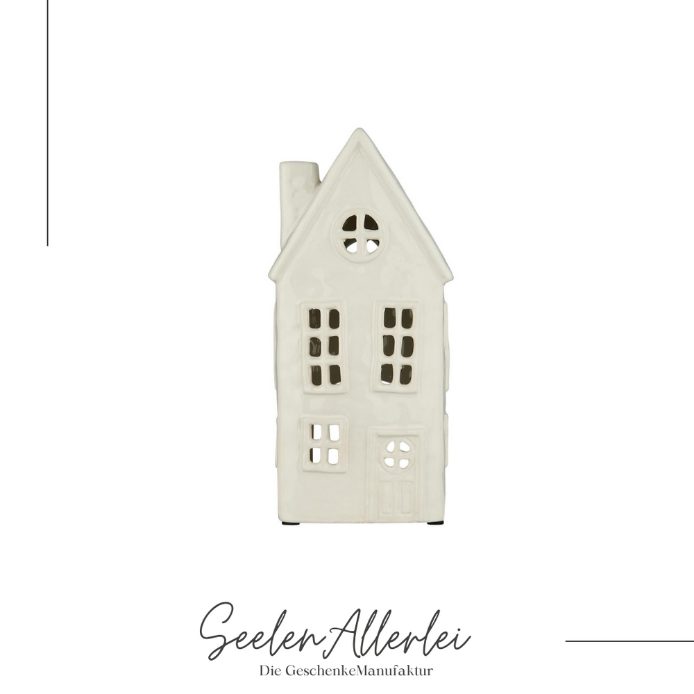 Keramikhaus Teelicht weiß Rückansicht mit rundem Dachfenster und mehreren Etagen Hygge Design